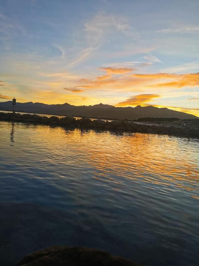 圣特奥多罗 The Sunset酒店 外观 照片